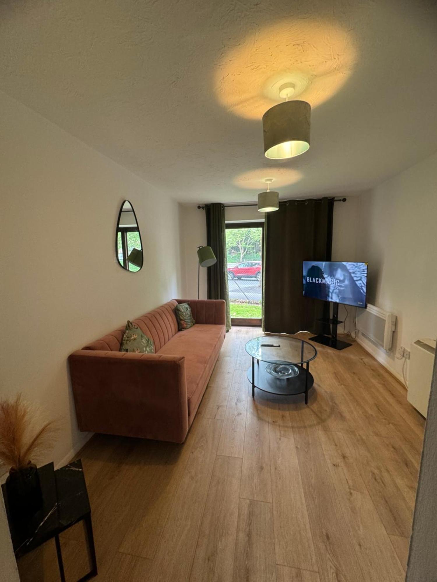 Paprika Nest Apartment Hendon Exterior photo